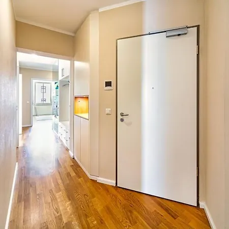 139 M² Familienwohnung In Haidhausen - 4 Schlafzimmer Mnichov