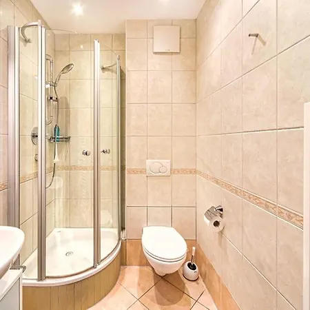 139 M² Familienwohnung In Haidhausen - 4 Schlafzimmer Apartmán